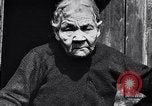 Immagine di Old Lady Detroit Michigan USA, 1934, secondo 31 filmato di repertorio 65675038929