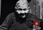 Immagine di Old Lady Detroit Michigan USA, 1934, secondo 37 filmato di repertorio 65675038929