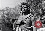 Image statue de femme Detroit Michigan USA, 1934, de la seconde 26 séquences d'archives historiques vidéo 65675038935