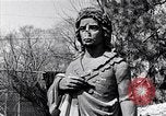 Image statue de femme Detroit Michigan USA, 1934, de la seconde 27 séquences d'archives historiques vidéo 65675038935