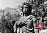Image statue de femme Detroit Michigan USA, 1934, de la seconde 28 séquences d'archives historiques vidéo 65675038935