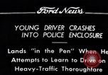Image la voiture s'est écrasé par clôture Detroit Michigan USA, 1934, de la seconde 1 séquences d'archives historiques vidéo 65675038936