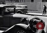 Image la voiture s'est écrasé par clôture Detroit Michigan USA, 1934, de la seconde 39 séquences d'archives historiques vidéo 65675038936