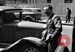 Image la voiture s'est écrasé par clôture Detroit Michigan USA, 1934, de la seconde 43 séquences d'archives historiques vidéo 65675038936