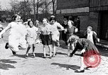 Image kids Detroit Michigan USA, 1934, de la seconde 47 séquences d'archives historiques vidéo 65675038937