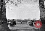 Image Golfeuses Higbie McGiverin Livingstone Hanley et Booth Detroit Michigan USA, 1934, de la seconde 42 séquences d'archives historiques vidéo 65675038944