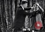 Image magicien Dr Harlan Tarbell démontre " eyeless vision" Detroit Michigan USA, 1934, de la seconde 16 séquences d'archives historiques vidéo 65675038946