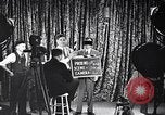 Image magicien Dr Harlan Tarbell démontre " eyeless vision" Detroit Michigan USA, 1934, de la seconde 59 séquences d'archives historiques vidéo 65675038946