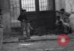 Immagine di Gli uomini con le braccia Israele, 1948, secondo 11 filmato di repertorio 65675038960