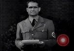 Standbild Rudolf Hess bekräftigt Hitlers Glauben in die Sturmabteilung Königsberg Deutschland, 1934, aus Sekunde 21 historischem Filmmaterial Videoclip 65675039019