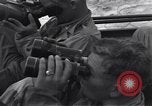 Standbild United States Army Soldaten Perriers-en-Beauficel Frankreich, 1944, aus Sekunde 44 historischem Filmmaterial Videoclip 65675039021
