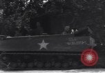 Standbild United States Army Soldaten Saint-Michel-de-Montaigne Frankreich, 1944, aus Sekunde 11 historischem Filmmaterial Videoclip 65675039022