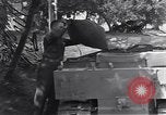 Standbild United States Army Soldaten Saint-Michel-de-Montaigne Frankreich, 1944, aus Sekunde 23 historischem Filmmaterial Videoclip 65675039022