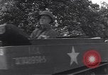 Standbild United States Army Soldaten Saint-Michel-de-Montaigne Frankreich, 1944, aus Sekunde 37 historischem Filmmaterial Videoclip 65675039022