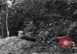 Standbild United States Army Soldaten Saint-Michel-de-Montaigne Frankreich, 1944, aus Sekunde 48 historischem Filmmaterial Videoclip 65675039022