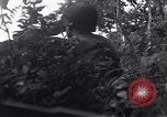 Standbild United States Army Soldaten Saint-Michel-de-Montaigne Frankreich, 1944, aus Sekunde 54 historischem Filmmaterial Videoclip 65675039022