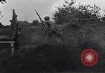 Standbild United States Army 119th Infantry Soldaten Mortain Frankreich, 1944, aus Sekunde 17 historischem Filmmaterial Videoclip 65675039023