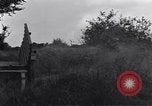 Standbild United States Army 119th Infantry Soldaten Mortain Frankreich, 1944, aus Sekunde 22 historischem Filmmaterial Videoclip 65675039023