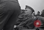 Standbild General Dwight Eisenhower mit Alliierten Generäle in der Normandie Frankreich, 1944, aus Sekunde 25 historischem Filmmaterial Videoclip 65675039026