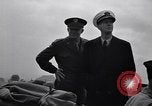 Standbild General Dwight Eisenhower mit Alliierten Generäle in der Normandie Frankreich, 1944, aus Sekunde 30 historischem Filmmaterial Videoclip 65675039026