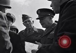 Standbild Obersten Alliierten Befehlshaber General Dwight D Normandie Frankreich, 1944, aus Sekunde 55 historischem Filmmaterial Videoclip 65675039027