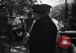 Standbild Winston Churchill bald nach der Invasion der Normandie Frankreich, 1944, aus Sekunde 14 historischem Filmmaterial Videoclip 65675039029