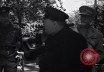 Standbild Winston Churchill bald nach der Invasion der Normandie Frankreich, 1944, aus Sekunde 15 historischem Filmmaterial Videoclip 65675039029