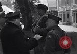 Standbild Winston Churchill bald nach der Invasion der Normandie Frankreich, 1944, aus Sekunde 32 historischem Filmmaterial Videoclip 65675039029