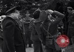 Standbild Winston Churchill bald nach der Invasion der Normandie Frankreich, 1944, aus Sekunde 38 historischem Filmmaterial Videoclip 65675039029