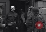 Standbild General Eisenhower Bastogne Belgien, 1945, aus Sekunde 56 historischem Filmmaterial Videoclip 65675039030