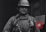 Standbild General Eisenhower Bastogne Belgien, 1945, aus Sekunde 62 historischem Filmmaterial Videoclip 65675039030
