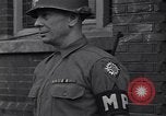 Immagine di Generale Dwight Eisenhower Bastogne Belgio, 1945, secondo 18 filmato di repertorio 65675039033