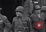 Immagine di Generale Dwight Eisenhower Bastogne Belgio, 1945, secondo 30 filmato di repertorio 65675039033
