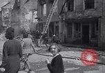 Standbild Französische Feuerwehrleute Zweiten Weltkrieg Carentan Normandie Frankreich, 1944, aus Sekunde 38 historischem Filmmaterial Videoclip 65675039037
