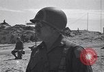 Immagine di Il generale Joseph Lawton Collins Normandia Francia, 1944, secondo 14 filmato di repertorio 65675039038