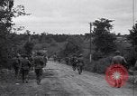 Immagine di Soldati statunitensi Amfreville Francia, 1944, secondo 28 filmato di repertorio 65675039039