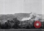 Immagine di Americani prigionieri di guerra Francia, 1944, secondo 31 filmato di repertorio 65675039043