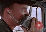 Standbild Transportng Bomben in einer offenen Beteiligung Lkw U-Tapao Royal Thai Air Force Base Thailand, 1969, aus Sekunde 44 historischem Filmmaterial Videoclip 65675039066