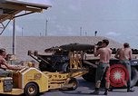 Standbild M 117 Allgemeine Bomben U-Tapao Royal Thai Air Force Base Thailand, 1969, aus Sekunde 40 historischem Filmmaterial Videoclip 65675039069
