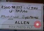 Standbild Thailändische Arbeiter sauber hinteren Abschnitte der M 117 Allgemeine Bomben U-Tapao Royal Thai Air Force Base Thailand, 1969, aus Sekunde 4 historischem Filmmaterial Videoclip 65675039070