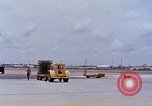 Standbild Mk 82 Bomben U-Tapao Royal Thai Air Force Base Thailand, 1969, aus Sekunde 7 historischem Filmmaterial Videoclip 65675039075