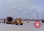 Standbild Mk 82 Bomben U-Tapao Royal Thai Air Force Base Thailand, 1969, aus Sekunde 16 historischem Filmmaterial Videoclip 65675039075