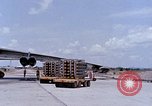 Standbild Mk 82 Bomben U-Tapao Royal Thai Air Force Base Thailand, 1969, aus Sekunde 57 historischem Filmmaterial Videoclip 65675039075