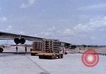 Standbild Mk 82 Bomben U-Tapao Royal Thai Air Force Base Thailand, 1969, aus Sekunde 59 historischem Filmmaterial Videoclip 65675039075
