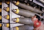 Standbild Flieger Bombe in der Nähe der Bucht von B-52-Bomber D Thailand, 1969, aus Sekunde 31 historischem Filmmaterial Videoclip 65675039076