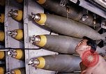 Standbild Flieger Bombe in der Nähe der Bucht von B-52-Bomber D Thailand, 1969, aus Sekunde 40 historischem Filmmaterial Videoclip 65675039076