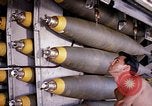 Standbild Flieger Bombe in der Nähe der Bucht von B-52-Bomber D Thailand, 1969, aus Sekunde 42 historischem Filmmaterial Videoclip 65675039076