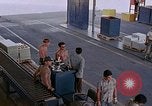 Standbild Munition Handhabung team U-Tapao Royal Thai Air Force Base Thailand, 1969, aus Sekunde 9 historischem Filmmaterial Videoclip 65675039078