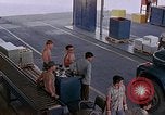 Standbild Munition Handhabung team U-Tapao Royal Thai Air Force Base Thailand, 1969, aus Sekunde 19 historischem Filmmaterial Videoclip 65675039078