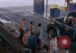 Standbild Munition Handhabung team U-Tapao Royal Thai Air Force Base Thailand, 1969, aus Sekunde 21 historischem Filmmaterial Videoclip 65675039078